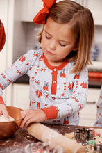 Load image into Gallery viewer, Sutton's Sweet Dream Set - Santa's Laundry Line w/ Richmond Red