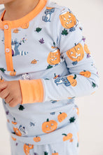Load image into Gallery viewer, Payton Pajama Set - Candy & Critters (Buckhead Blue)