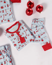 Load image into Gallery viewer, Sutton's Sweet Dream Set - Santa's Laundry Line w/ Richmond Red