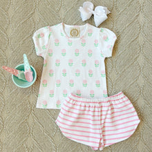 Load image into Gallery viewer, Penny&#39;s Play Shirt - Flowers for Friends - Short Sleeve
