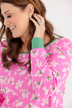 Load image into Gallery viewer, Stay in Bed Set - Bows of Holly w/ Kelly Green - Long Sleeve - Ladies'
