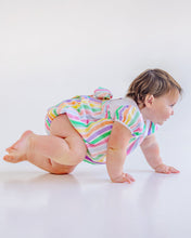 Load image into Gallery viewer, Short Sleeve Brigantine Bubble - Southampton Stripe
