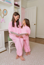 Load image into Gallery viewer, Gates Sweeney Sweatpant - Sandpearl Pink - Quilted
