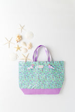 Load image into Gallery viewer, Isabelle Beach Bag - Fitzroy Floral w/ Valley High Violet
