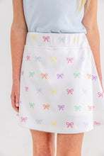 Load image into Gallery viewer, Searcy Skort - Bitty Bows (White) - Heavy Knit
