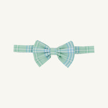 Load image into Gallery viewer, Baylor Bow Tie - Pelham Bay Plaid - Woven
