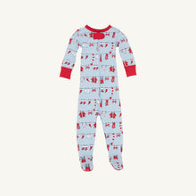 Load image into Gallery viewer, Knox's Night Night - Santa's Laundry Line w/ Richmond Red

