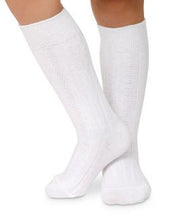 Load image into Gallery viewer, Jefferies Classic Cable Knee Socks - White or Navy
