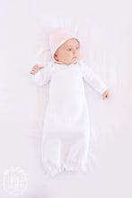 Load image into Gallery viewer, Bundle Me Bonnet - Palm Beach Pink w/ Worth Ave White
